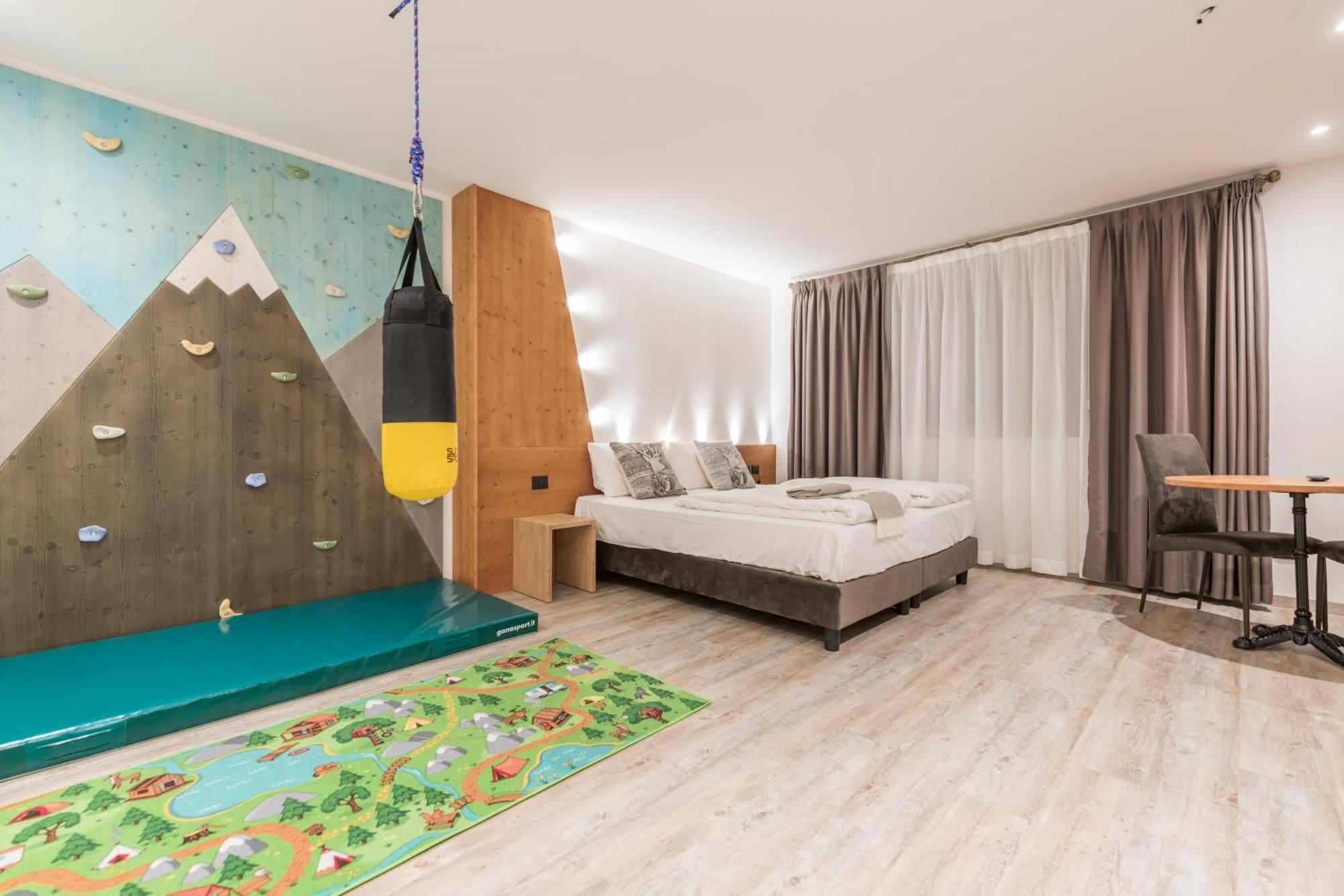Sporting Hotel Passo del Tonale Eksteriør bilde