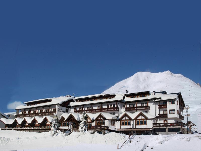 Sporting Hotel Passo del Tonale Eksteriør bilde