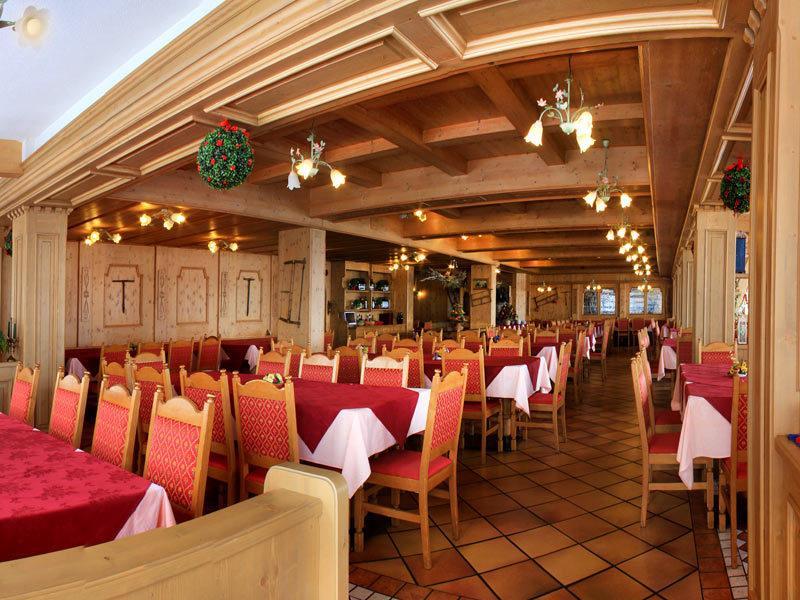 Sporting Hotel Passo del Tonale Eksteriør bilde