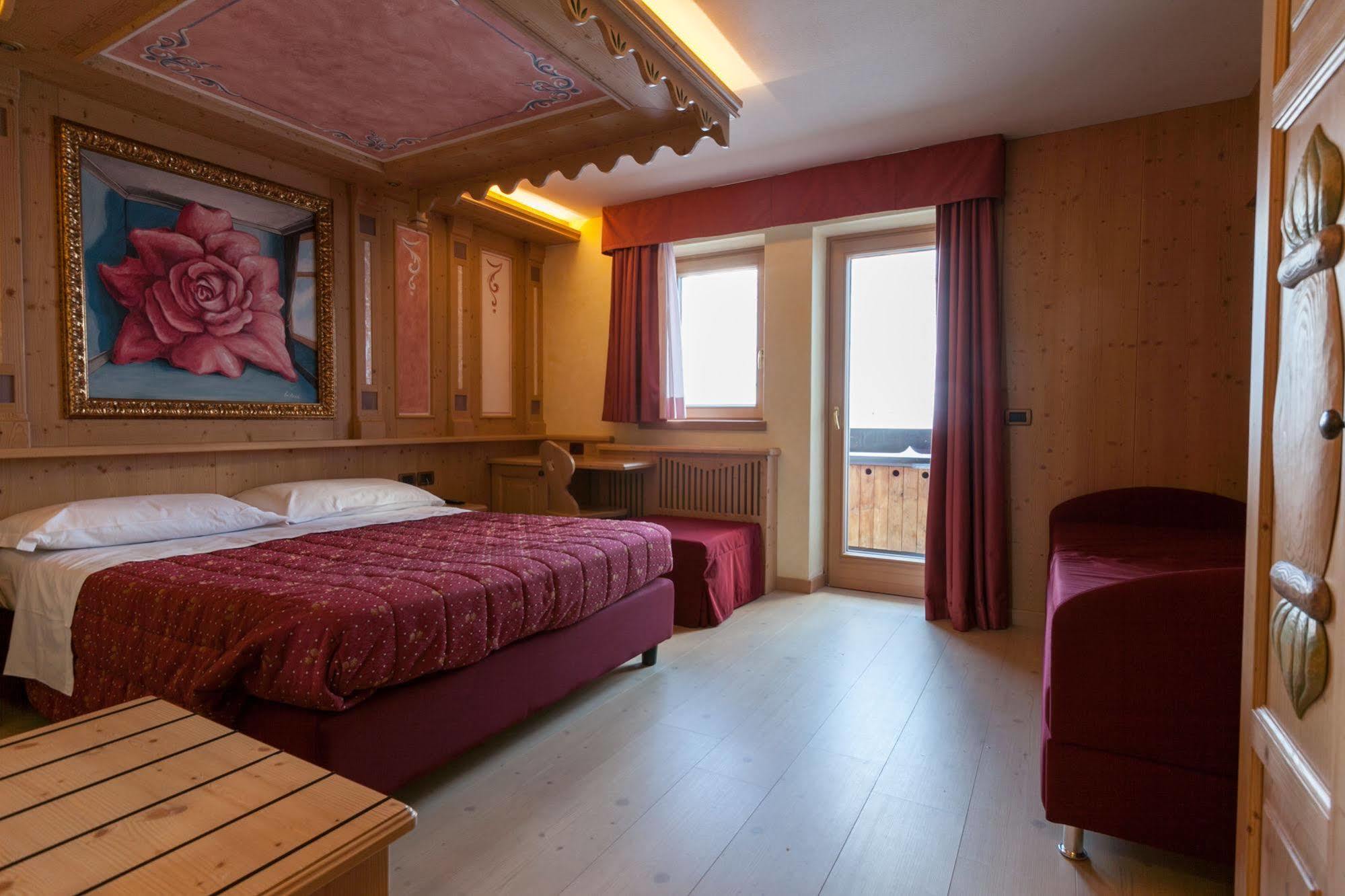 Sporting Hotel Passo del Tonale Eksteriør bilde